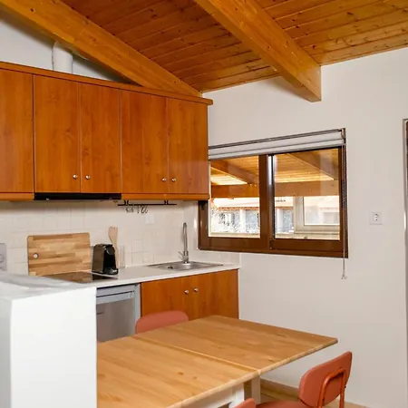 Rokani Sofita I At Center * Kalavryta